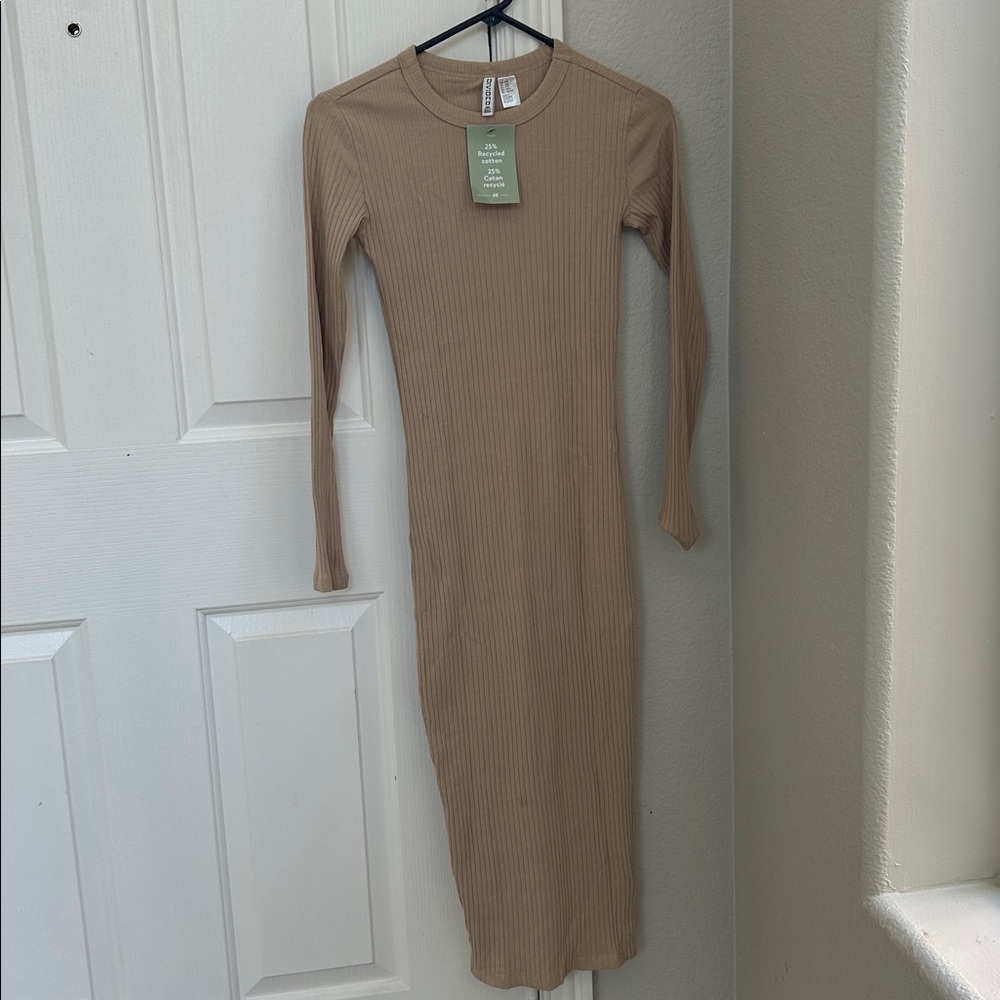 H&M Beige Ribbed Long Sleeve dress